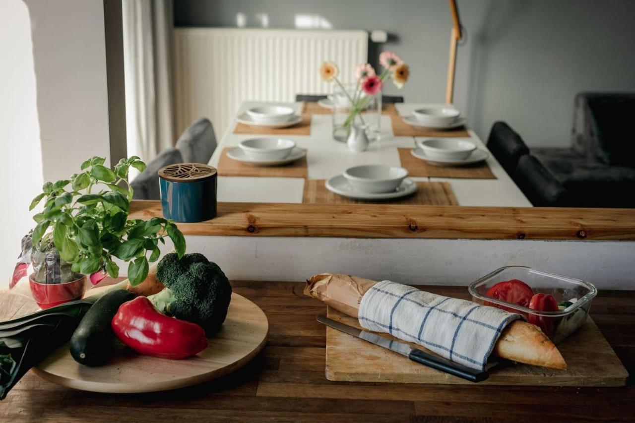 Dwupoziomowy, Rodzinny Apartament. Ochrona, Garaz. Varsovia Exterior foto